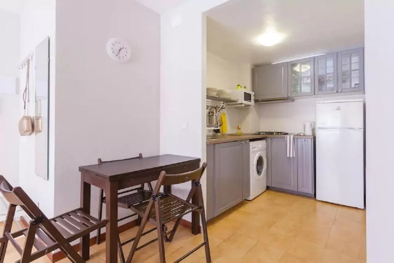 Flat Near Lloret De Mar Center And Beach